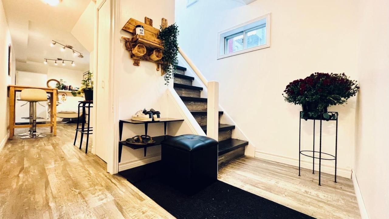 Toronto Bed & Breakfast - Free Parking מראה חיצוני תמונה