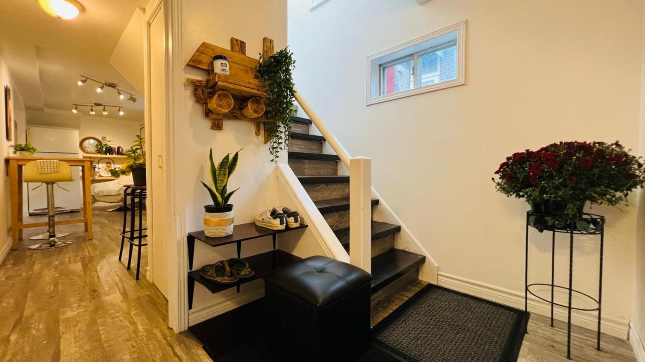 Toronto Bed & Breakfast - Free Parking מראה חיצוני תמונה